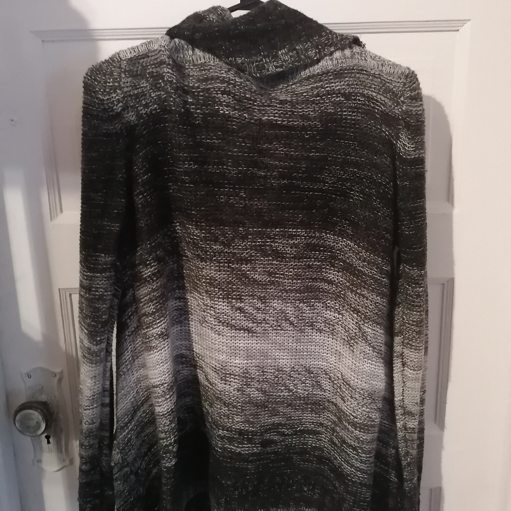 Sweater - Picture 2 of 2